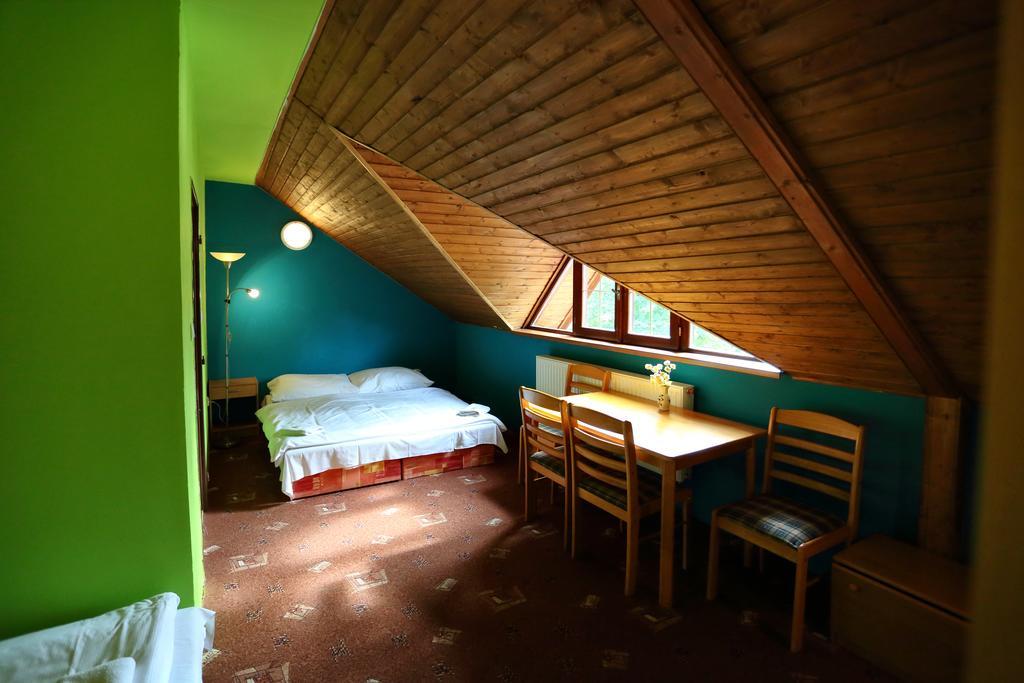 Penzion Šatovské lípy Exterior foto